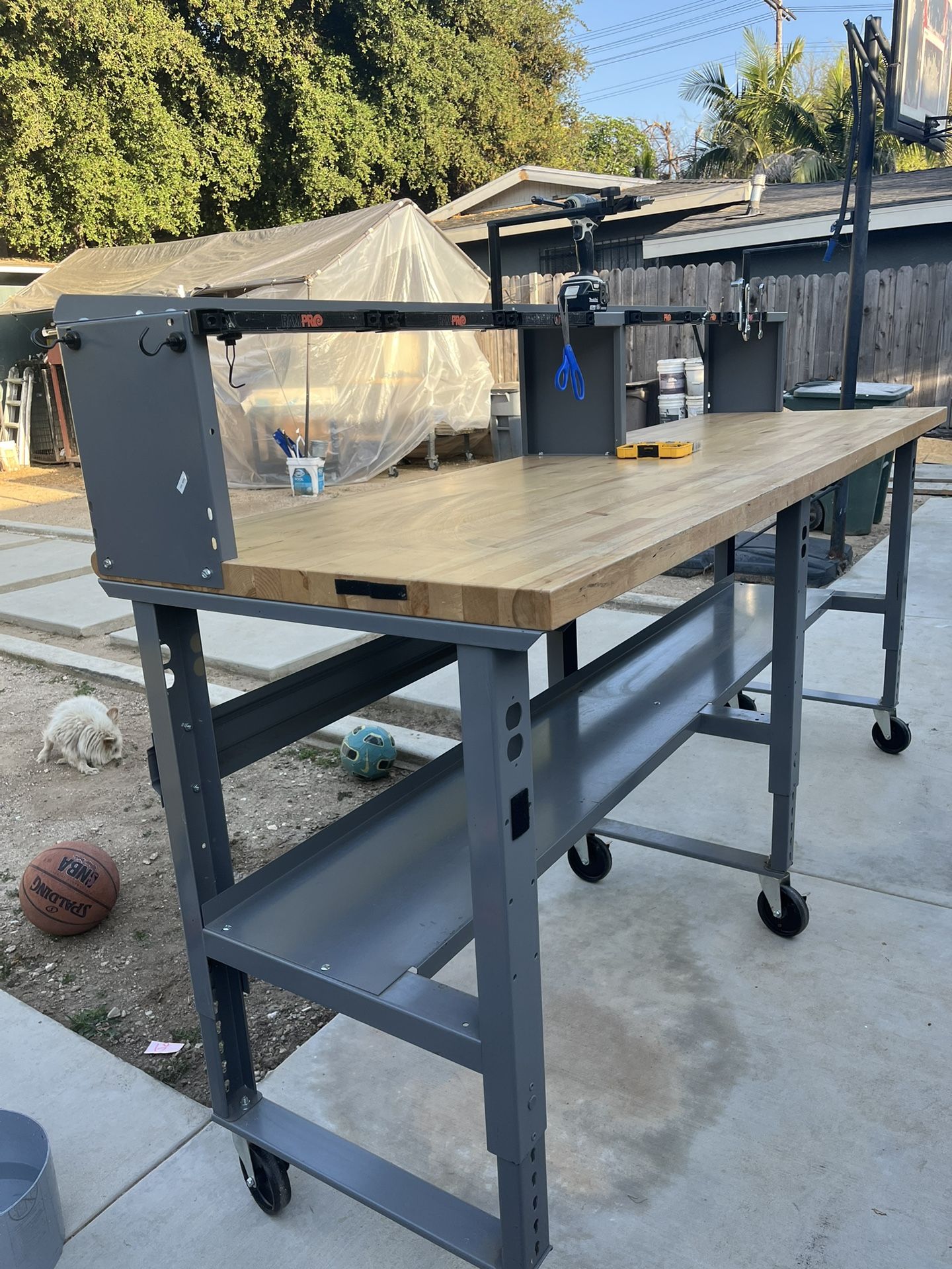 Shop Table