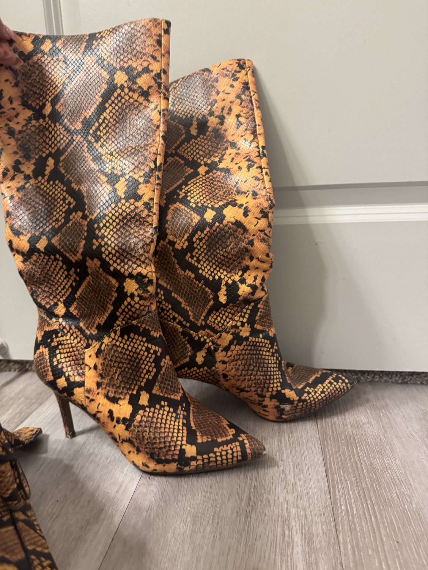 Steve Madden Boots And Aldo Purse