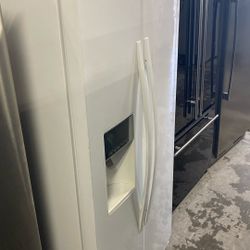 Side By Side Refrigerator
