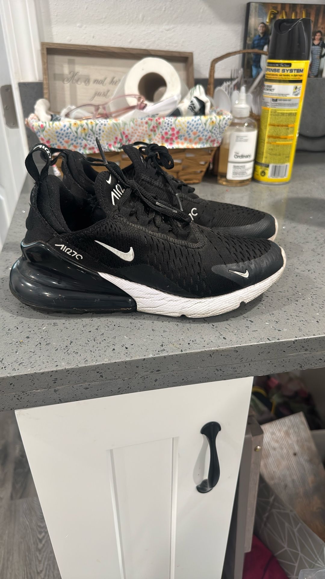 Women’s Nike Air max 270 Size 6.5