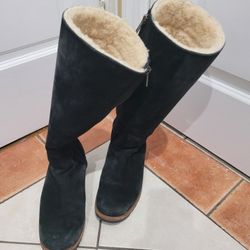 UGG Women's Black Boots 
