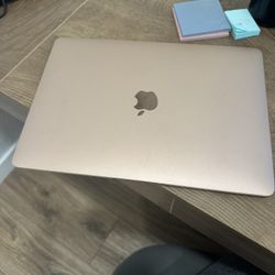 MacBook Air 13" 2019 | A1932 | 8GB RAM | 128GB |