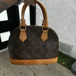 Louis Vuitton Alma BB in Monogram Canvas