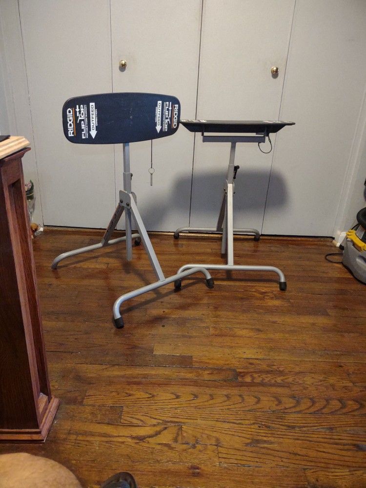 Ridgid ( Flip Top Portable Stands ) 2 Stands.