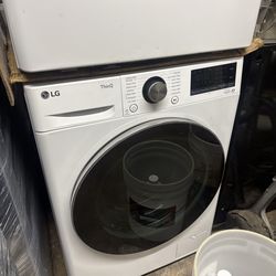 LG thinq set washer and electric dryer 220v front load 24