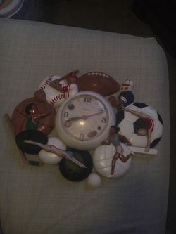 Burwood Products 1994 Sports Theme Wall Clock
