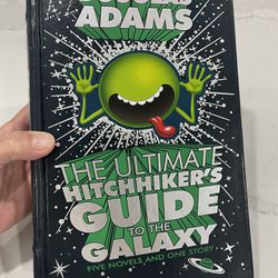 New Book The Ultimate Hitchhikers Guide To The Galaxy By Douglas Adams, 9.5“ Tall