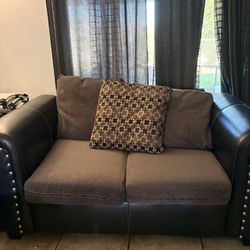 Black Leather Sofa 