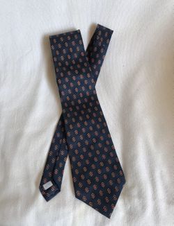 New men tie