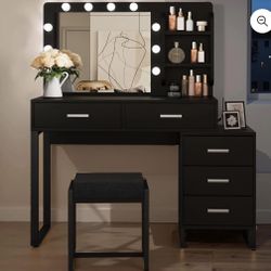 Vanity With 3 Color Lighting Mode.