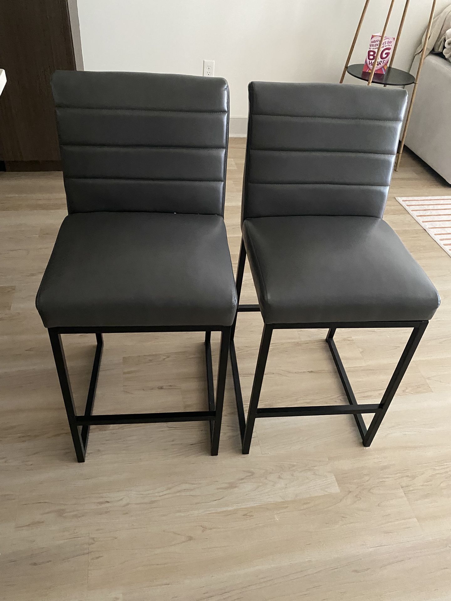 Bar & Counter Stool Chair (2)