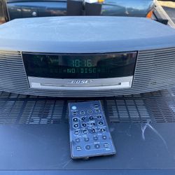 Bose Speaker FM/AM Radio Alarm Clock CD PLAYER NOT WORKING With Remote Home Speaker Great Sound MAKE AN OFFER!