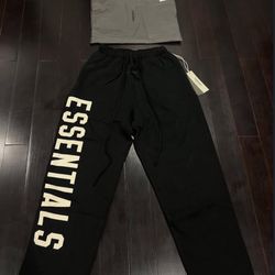 Essentials Sweats Baggy In Size (large)