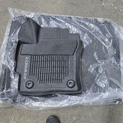 TOYOTA COROLLA HATCHBACK... All Weather Floor Mats 