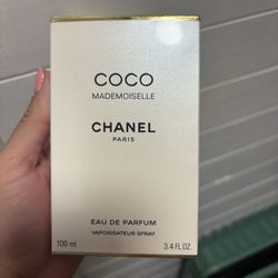 Coco chanel perfume 