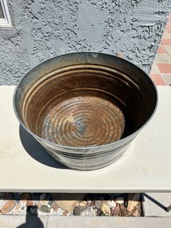 Galvanized barrel bucket