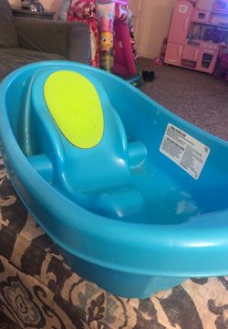Baby bathtub