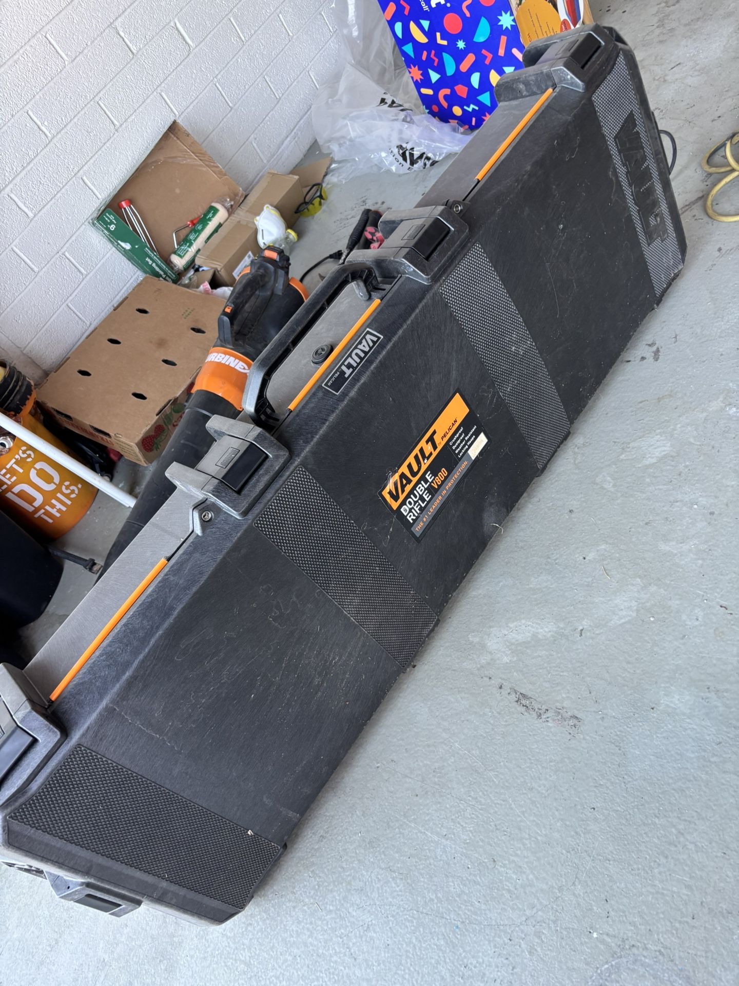 Brand New Vault Double Rifle Heavy Duty Gun Case - Pending Pickup