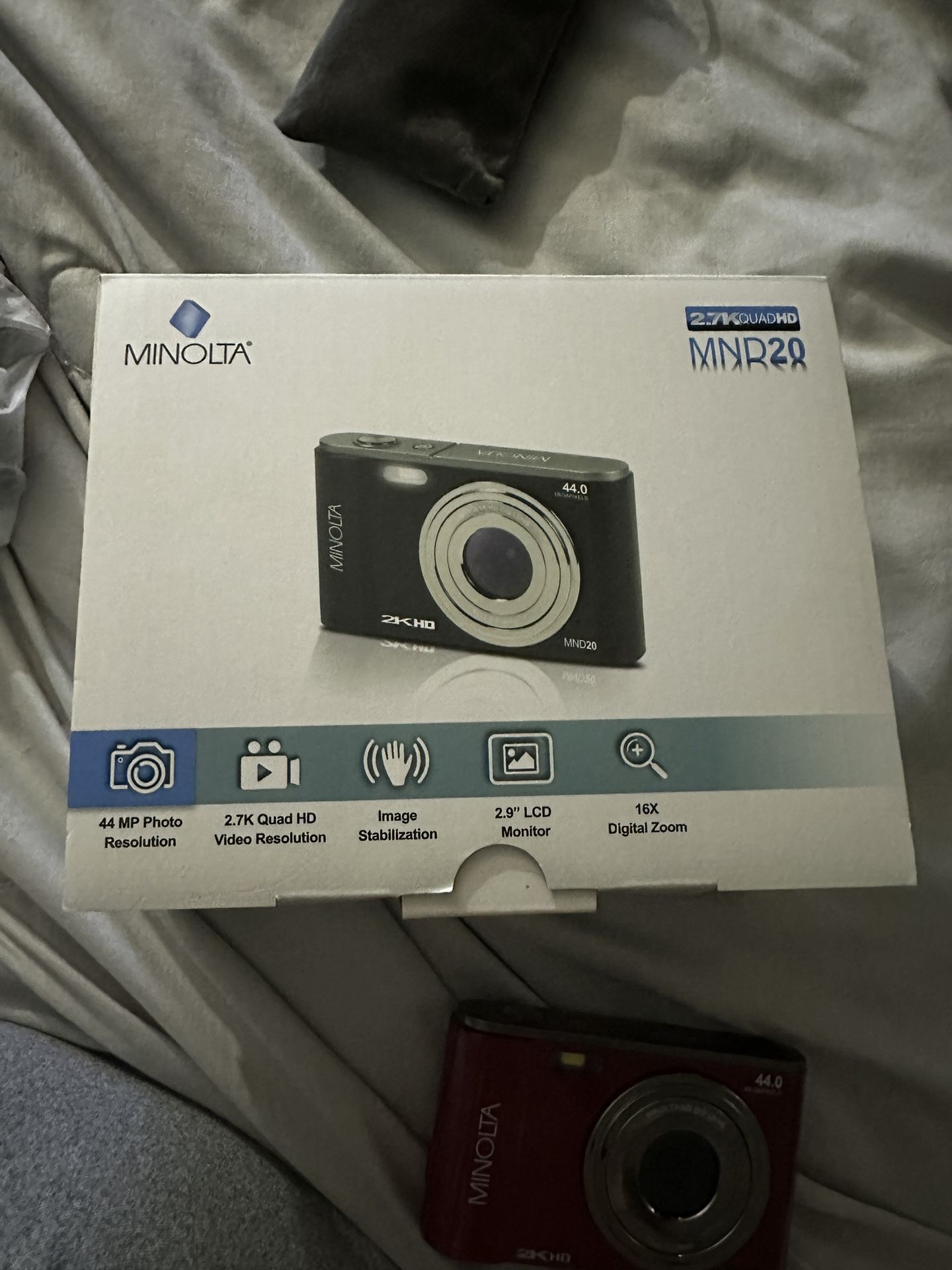 Minolta digital camera