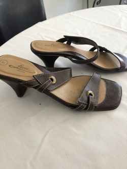 Dark brown slip on comfortable shoe low heel size 7