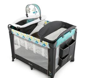 NEW IN THE BOX INGENUITY SMART AND SIMPLE PACKABLE PLAYARD MORELAND