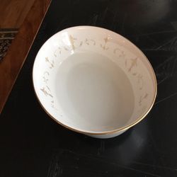 Noritake Japan 6520 Courtney US Design Pat Pending Oval Serving Bowl EUC