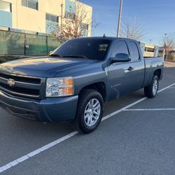 Extended Cab Silverado 1500 Clean Title - Trade