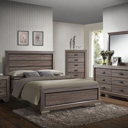 40% SALE Queen Size Bedroom Set