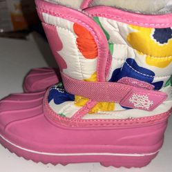 2 Little Girl’s Size 9c Snow Boots 