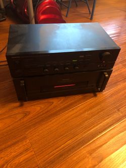 Onkyo amplifier and preamplifier