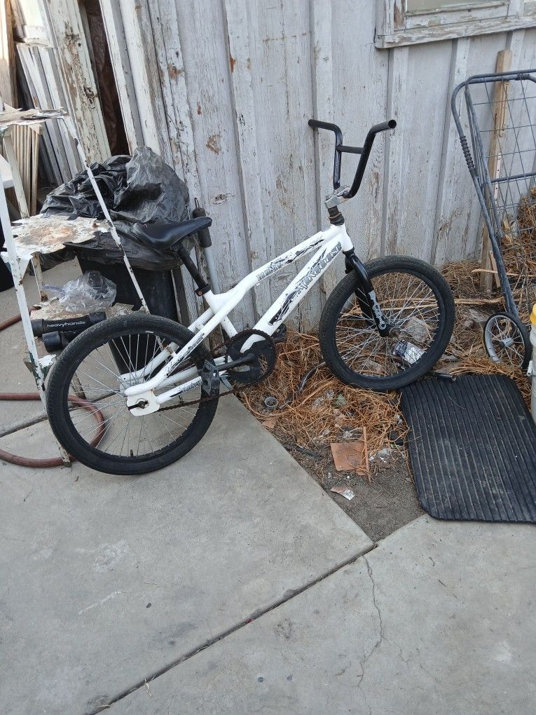 Bmx Bike Mongoose 20 Inch