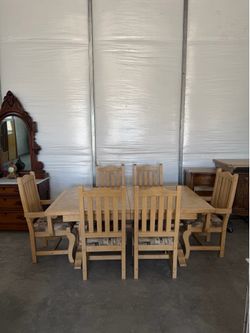Herringbone Parquet Dining Table Set