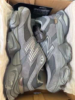 New Balance 9060 Grey Sneakers（USsize12）