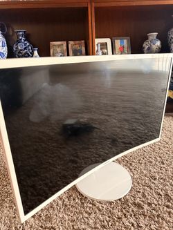 Samsung Curved Monitor White