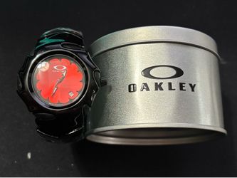 Oakley watch ( read description )