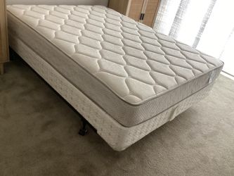 Queen bed set