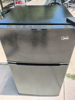 Refrigerator mediano