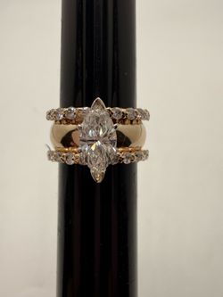 14k Marquise cut (1.30ct)  ring size 6.5 natural stones