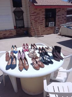Ladies shoes