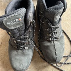 Winter Hiking Boots 