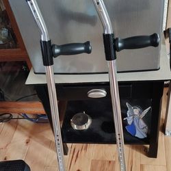 Upper Arm Crutches Adjustable 