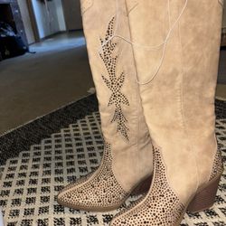 Embellished Women’s Boots