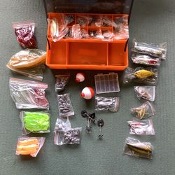 353 Piece Fishing Tackle Set