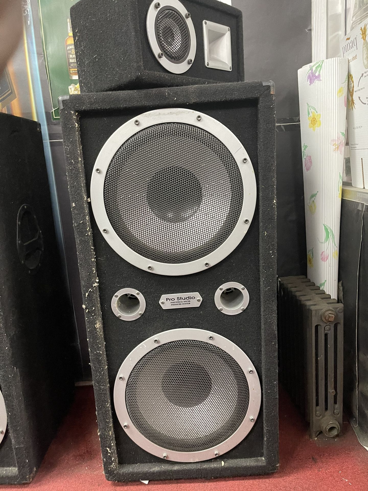 STERO SET FOR FOR SALE WITH AMP AND MIXER