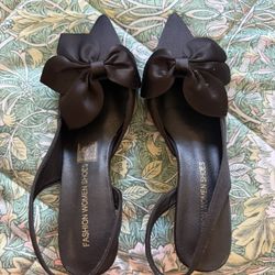 Bow Low Heel