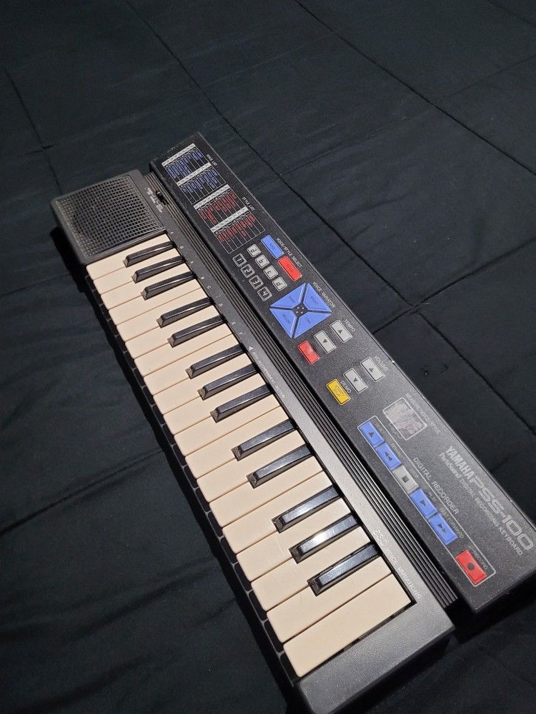 Yamaha Piano
