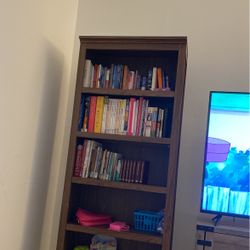 Wooden Floor Bookshelves 