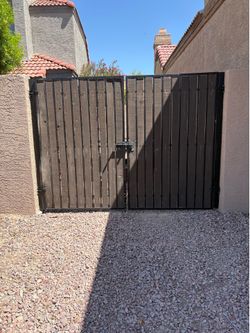 Gate