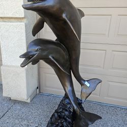 Lifesize Bronze Dolphins Fountain 