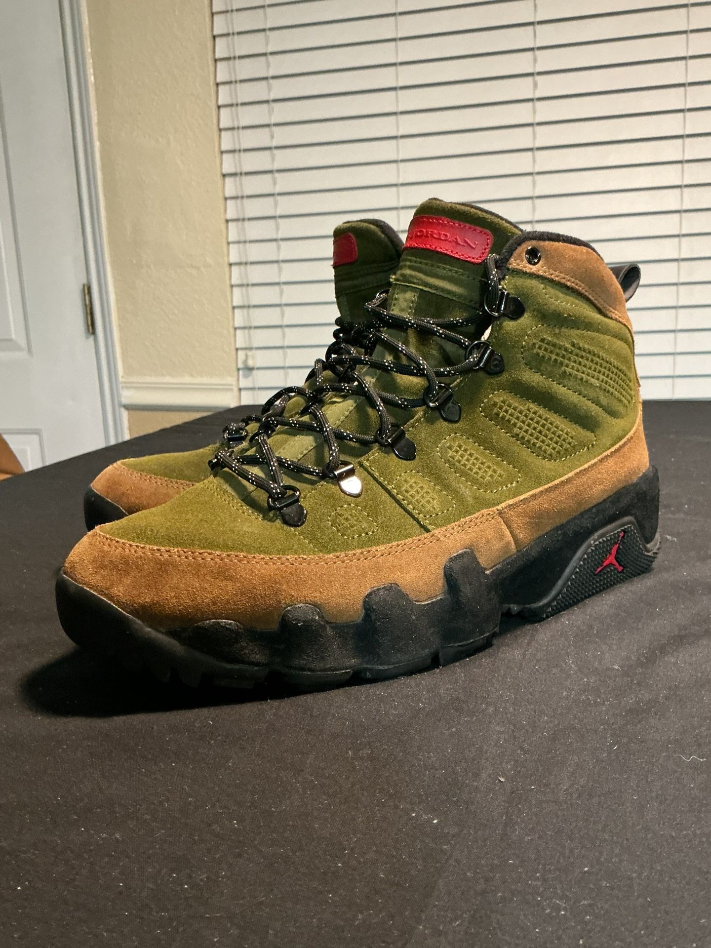 Nike Air Jordan 9 Retro Boot Military Brown/Legion Green Size 9M